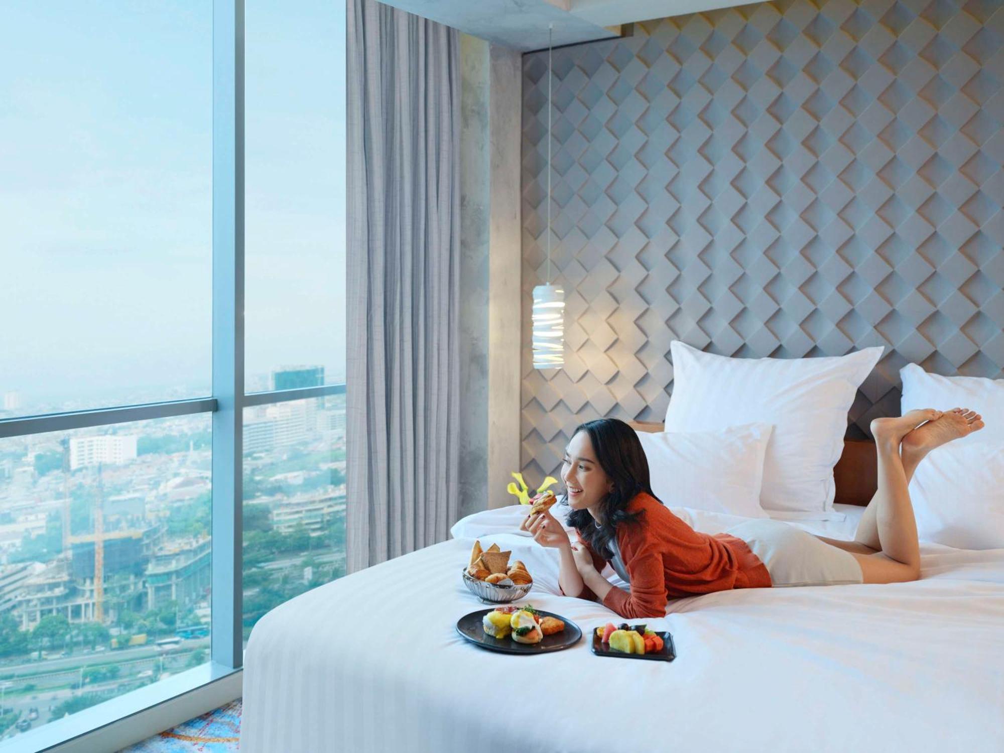 Pullman Jakarta Central Park Exteriér fotografie A guest at the hotel