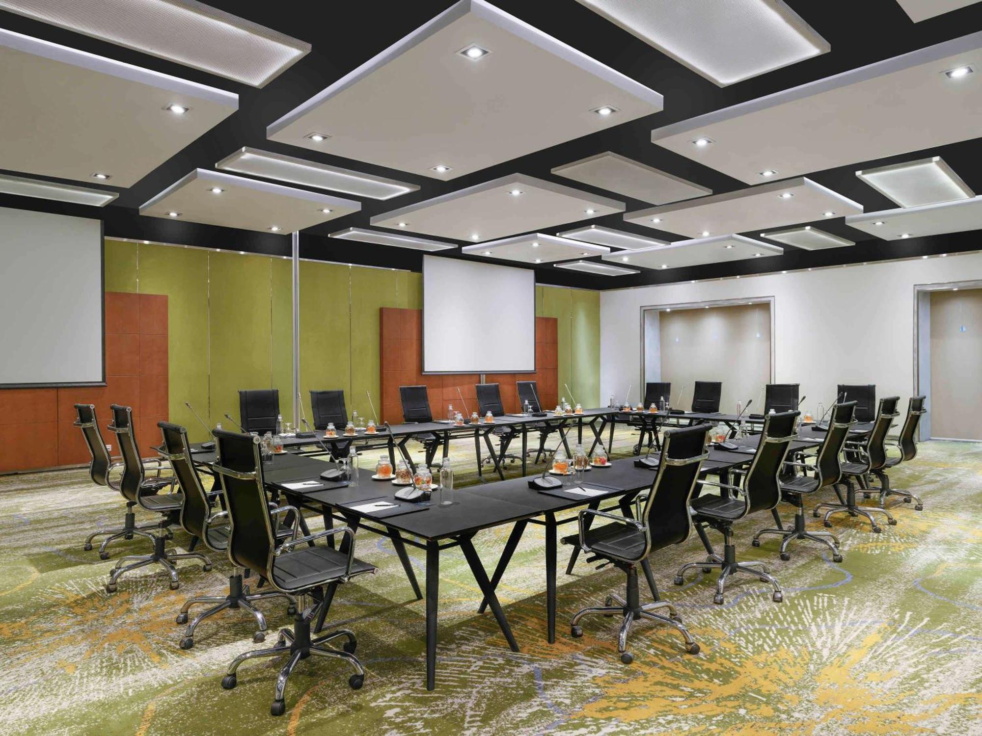 Pullman Jakarta Central Park Exteriér fotografie Meeting room